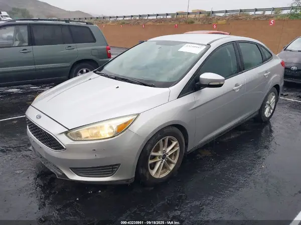 1FADP3F27GL271501 2016 FORD FOCUS - Image 2