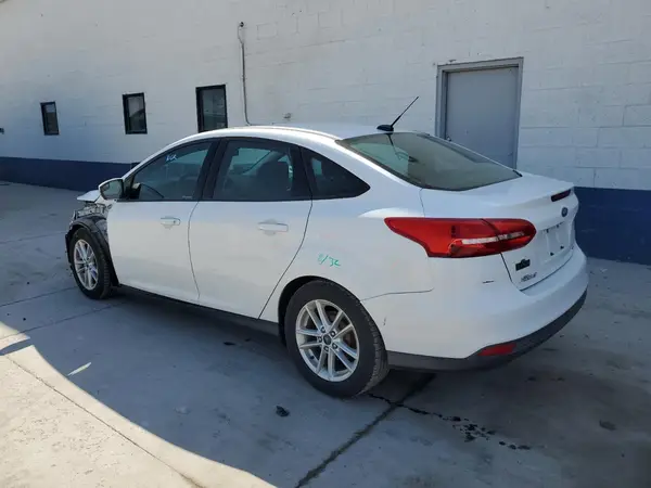 1FADP3F27GL283955 2016 FORD FOCUS - Image 2