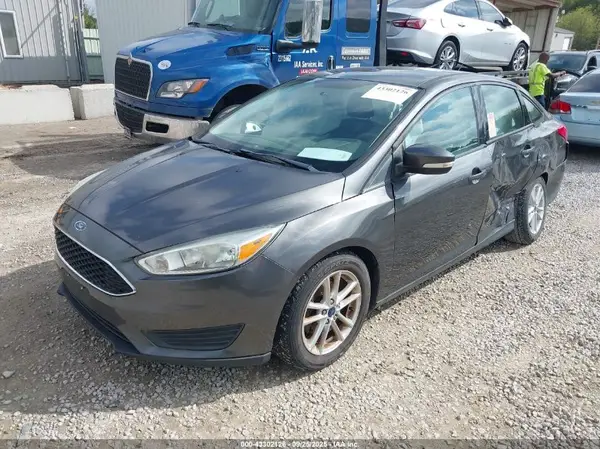 1FADP3F27GL288539 2016 FORD FOCUS - Image 2