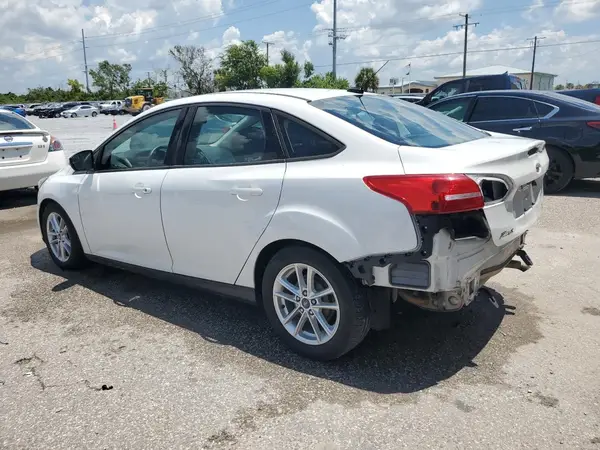 1FADP3F27GL290386 2016 FORD FOCUS - Image 2