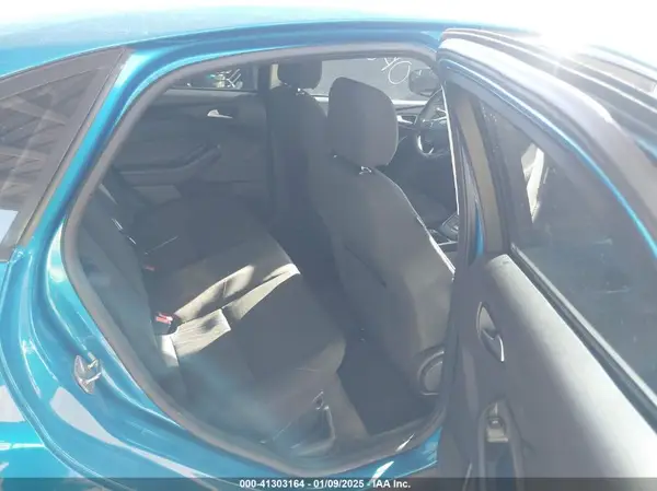 1FADP3F27GL293305 2016 FORD FOCUS - Image 8