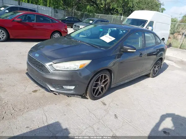 1FADP3F27GL296754 2016 FORD FOCUS - Image 2