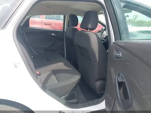 1FADP3F27GL310152 2016 FORD FOCUS - Image 8
