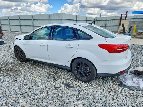 1FADP3F27GL314332 2016 FORD FOCUS - Image 2