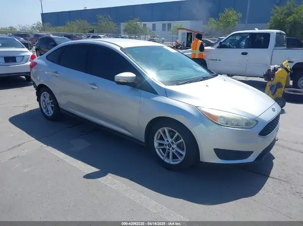 1FADP3F27GL322186 2016 FORD FOCUS - Image 1