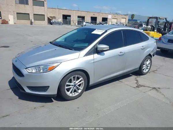 1FADP3F27GL322186 2016 FORD FOCUS - Image 2