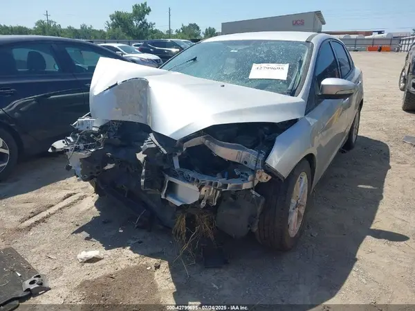 1FADP3F27GL328988 2016 FORD FOCUS - Image 2