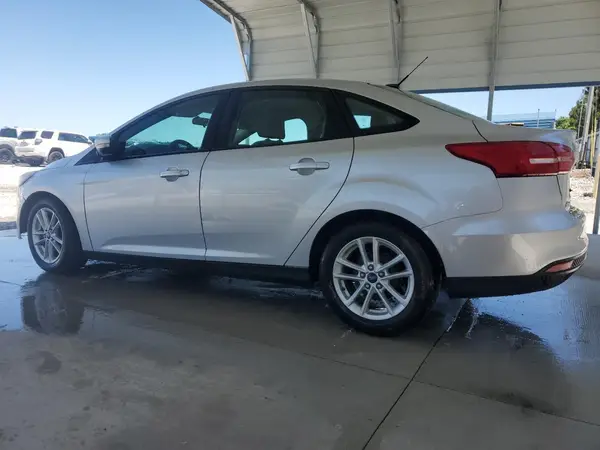 1FADP3F27GL336945 2016 FORD FOCUS - Image 2