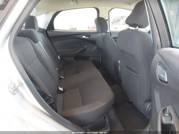1FADP3F27GL338923 2016 FORD FOCUS - Image 8
