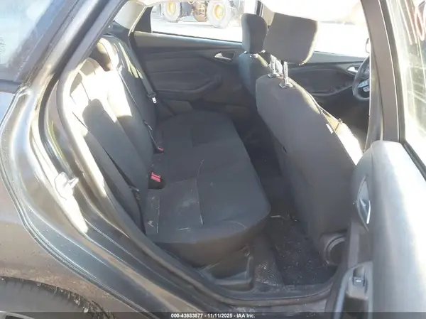 1FADP3F27GL364891 2016 FORD FOCUS - Image 8