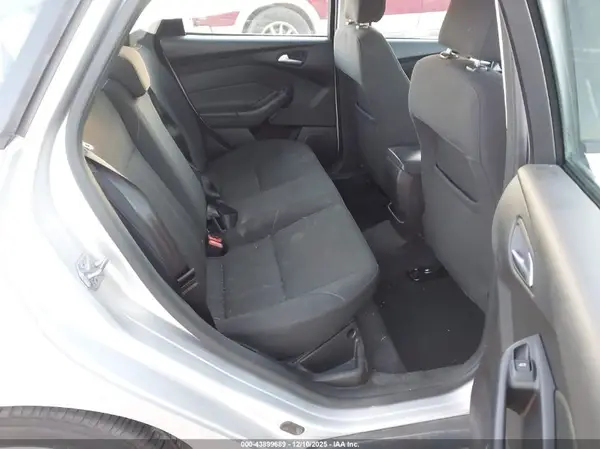 1FADP3F27GL365538 2016 FORD FOCUS - Image 8