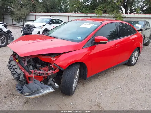 1FADP3F27GL369041 2016 FORD FOCUS - Image 2
