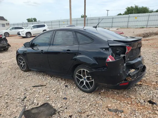 1FADP3F27GL369119 2016 FORD FOCUS - Image 2