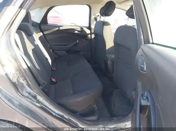 1FADP3F27GL374188 2016 FORD FOCUS - Image 8