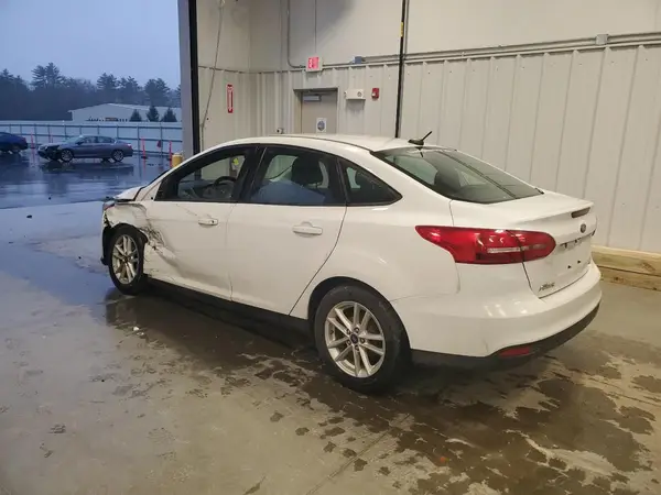 1FADP3F27GL375440 2016 FORD FOCUS - Image 2