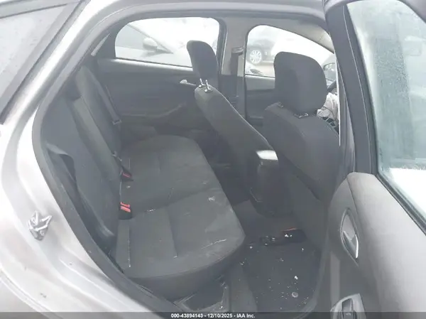 1FADP3F27GL375938 2016 FORD FOCUS - Image 8