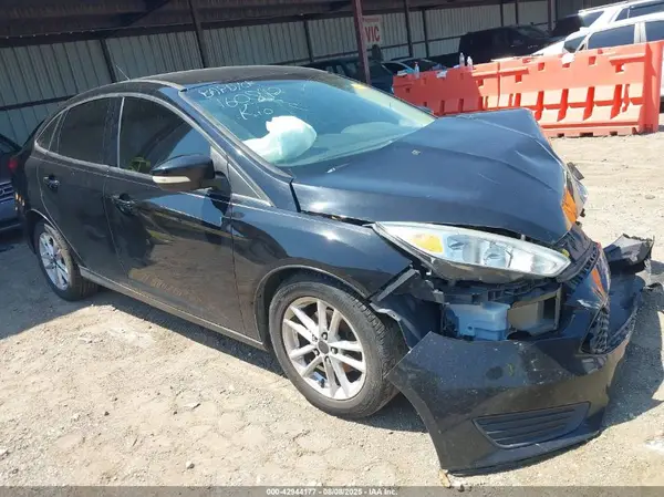 1FADP3F27GL390214 2016 FORD FOCUS - Image 1