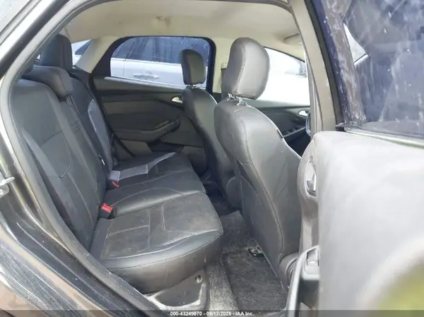 1FADP3F27GL395252 2016 FORD FOCUS - Image 8