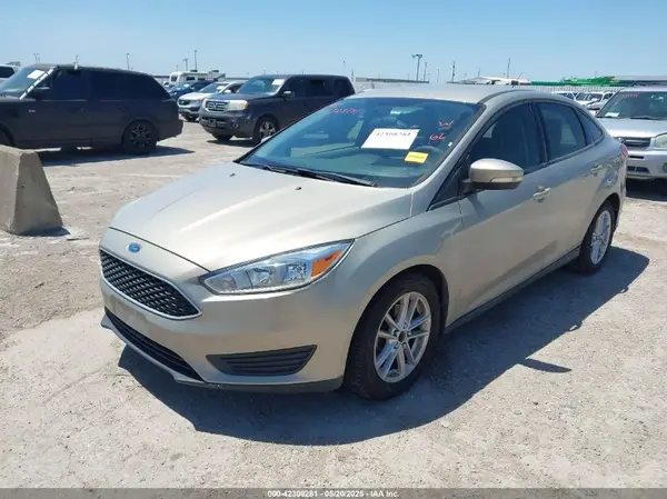 1FADP3F27GL399317 2016 FORD FOCUS - Image 2