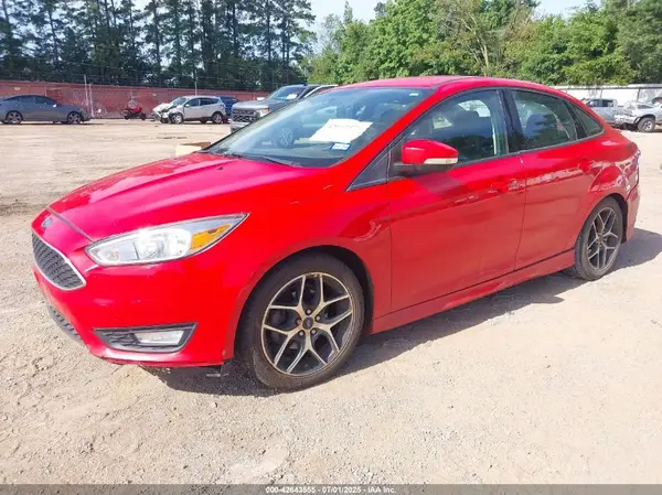 1FADP3F27GL402121 2016 FORD FOCUS - Image 2