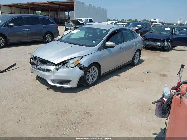 1FADP3F27GL402152 2016 FORD FOCUS - Image 2
