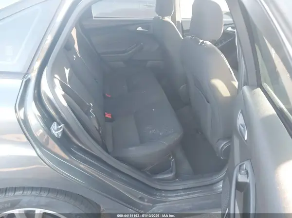 1FADP3F27HL211381 2017 FORD FOCUS - Image 8