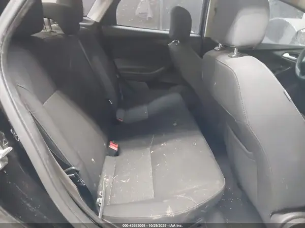1FADP3F27HL216547 2017 FORD FOCUS - Image 8