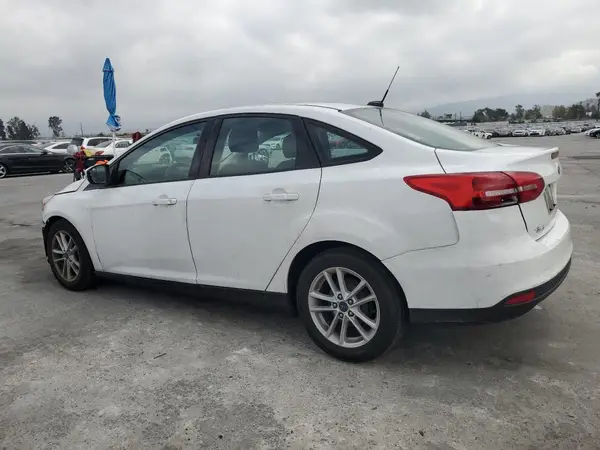 1FADP3F27HL217567 2017 FORD FOCUS - Image 2