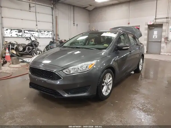 1FADP3F27HL220646 2017 FORD FOCUS - Image 2