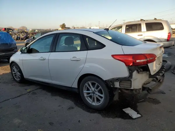 1FADP3F27HL226219 2017 FORD FOCUS - Image 2