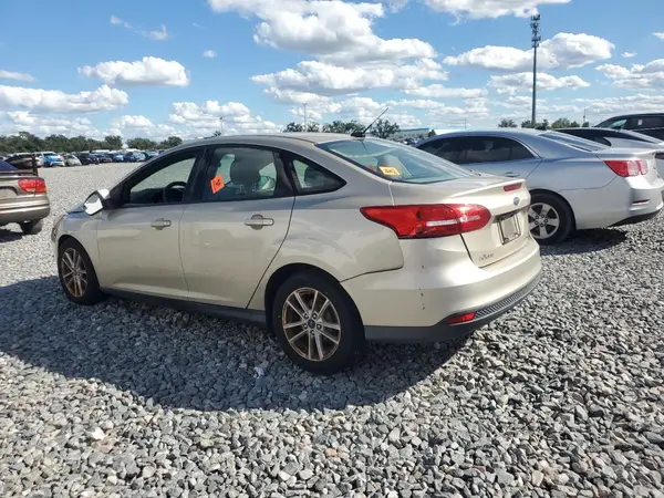 1FADP3F27HL228214 2017 FORD FOCUS - Image 2