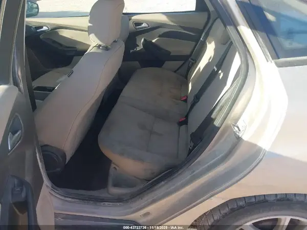 1FADP3F27HL229752 2017 FORD FOCUS - Image 8