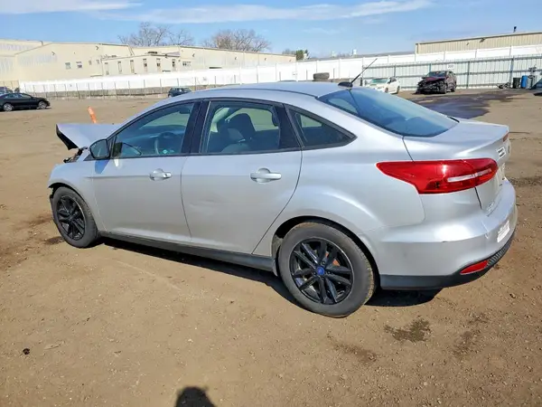 1FADP3F27HL232845 2017 FORD FOCUS - Image 2