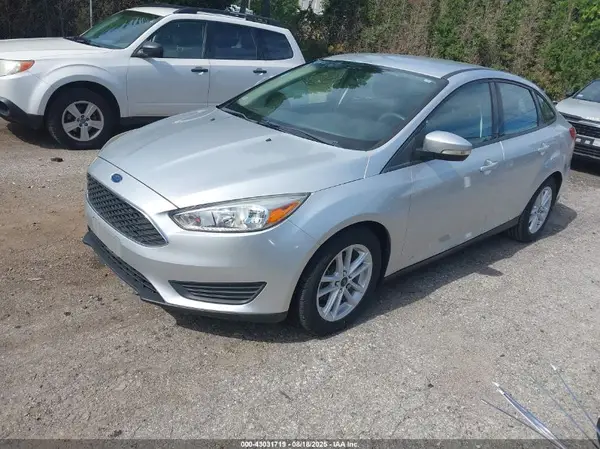 1FADP3F27HL240346 2017 FORD FOCUS - Image 2