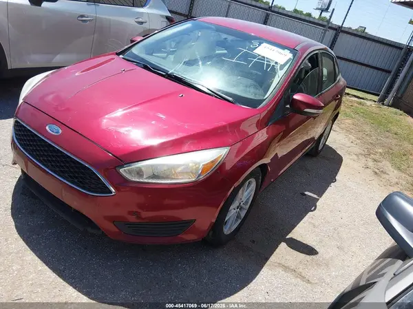 1FADP3F27HL263304 2017 FORD FOCUS - Image 2
