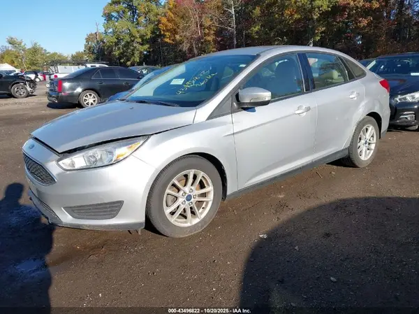 1FADP3F27HL267935 2017 FORD FOCUS - Image 2