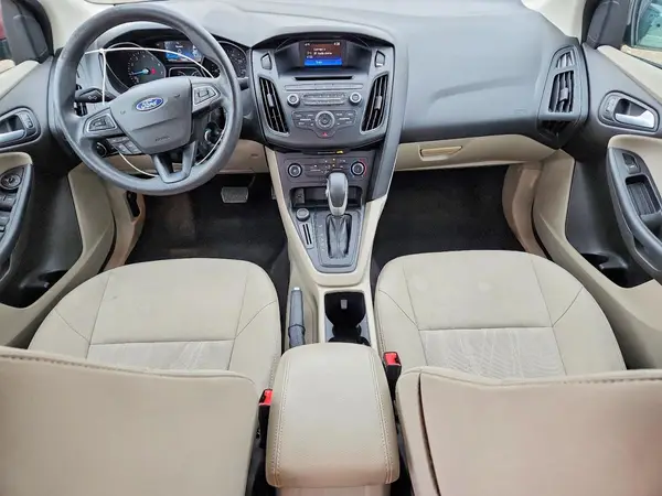 1FADP3F27HL270849 2017 FORD FOCUS - Image 8