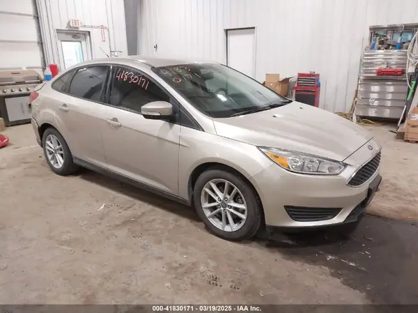 1FADP3F27HL271211 2017 FORD FOCUS - Image 1