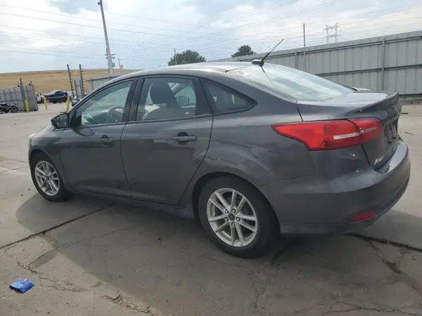 1FADP3F27HL286517 2017 FORD FOCUS - Image 2