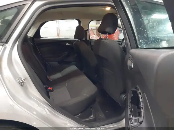 1FADP3F27HL288414 2017 FORD FOCUS - Image 8