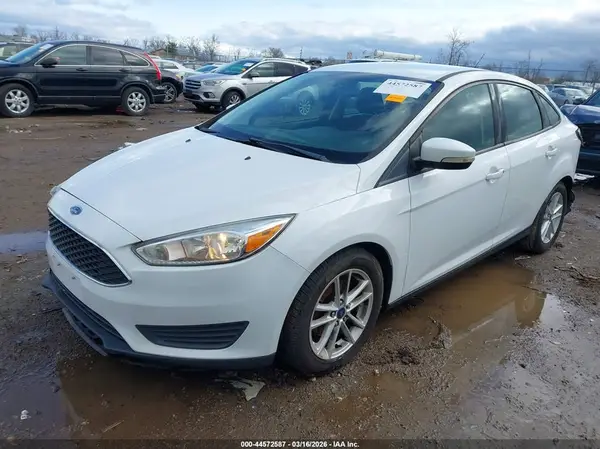 1FADP3F27HL296870 2017 FORD FOCUS - Image 2