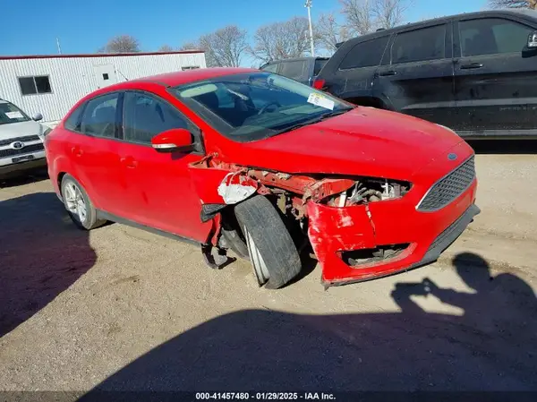 1FADP3F27HL299574 2017 FORD FOCUS - Image 1