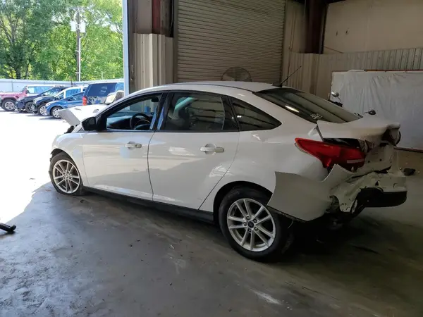 1FADP3F27HL308872 2017 FORD FOCUS - Image 2