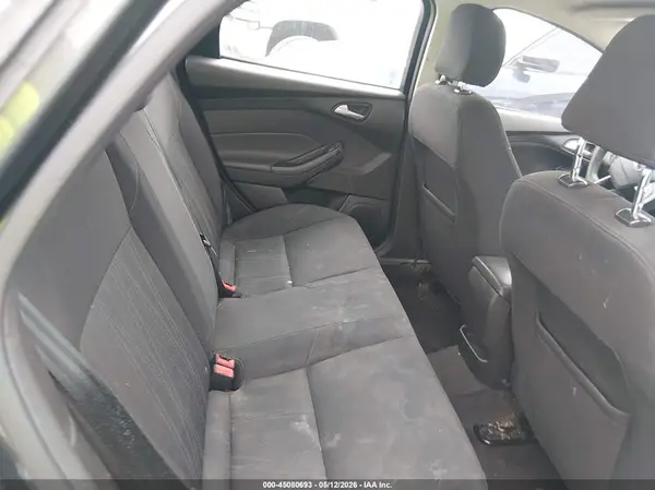 1FADP3F27HL312002 2017 FORD FOCUS - Image 8