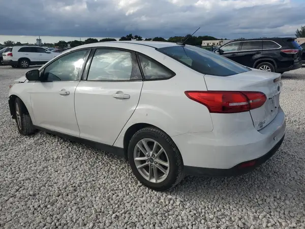1FADP3F27HL316664 2017 FORD FOCUS - Image 2