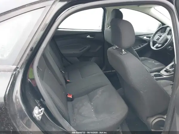 1FADP3F27HL317801 2017 FORD FOCUS - Image 8