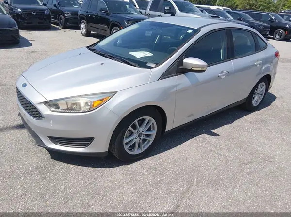 1FADP3F27HL320326 2017 FORD FOCUS - Image 2