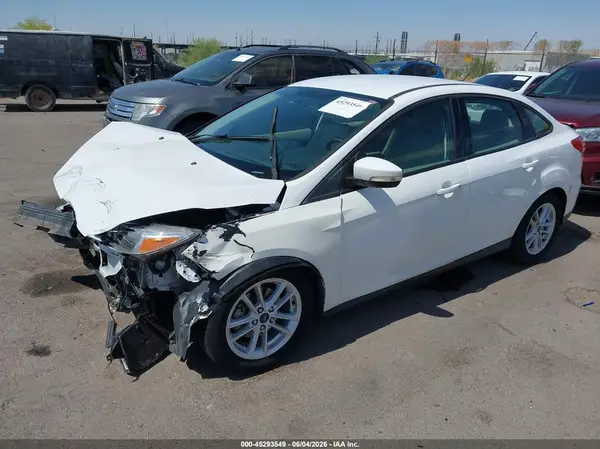1FADP3F27HL322447 2017 FORD FOCUS - Image 2