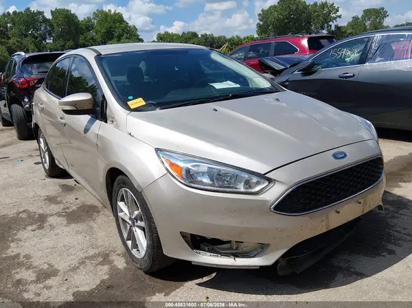 1FADP3F27HL324814 2017 FORD FOCUS - Image 1
