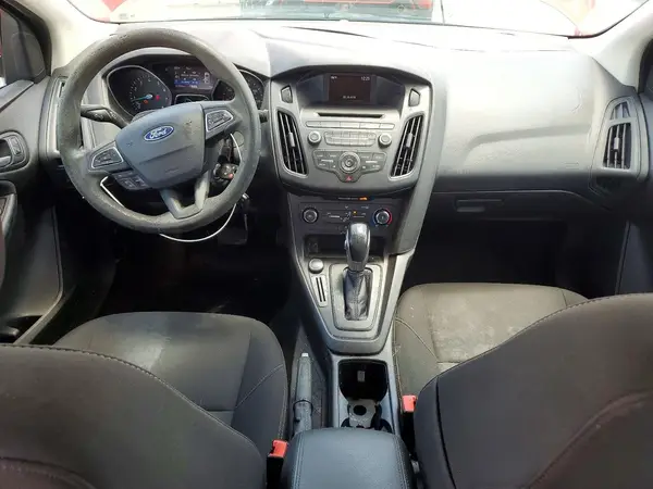 1FADP3F27HL327423 2017 FORD FOCUS - Image 8